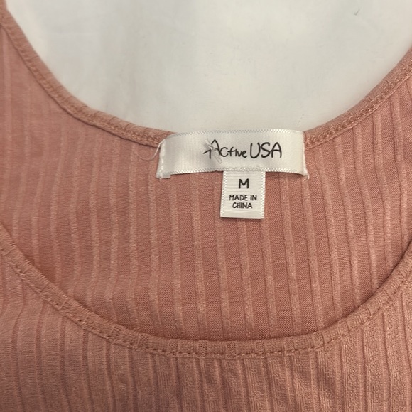 Active cute top - Picture 2 of 2